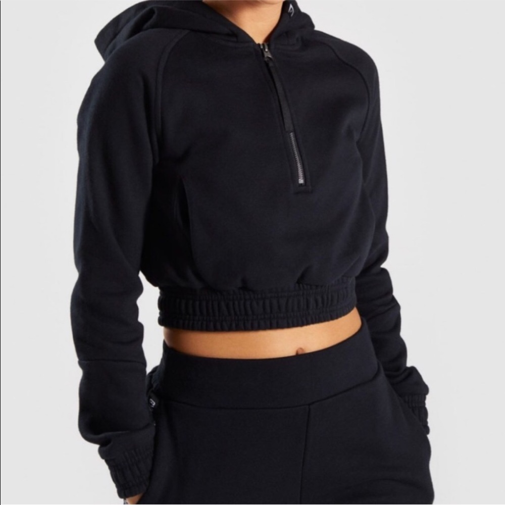 GYMSHARK CROP PULLOVER HALF ZIP HOODIE